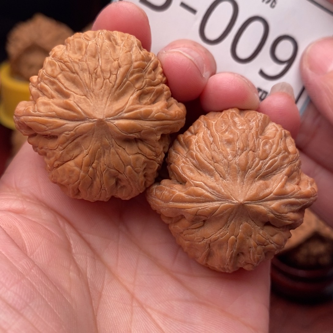 文玩核桃把件铁锤39