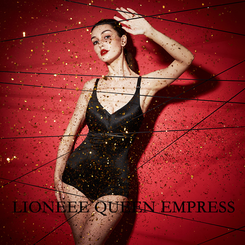 「Shanghai摩登派对」夏季大胸显小可拆肩带超薄透气显瘦连体塑身衣