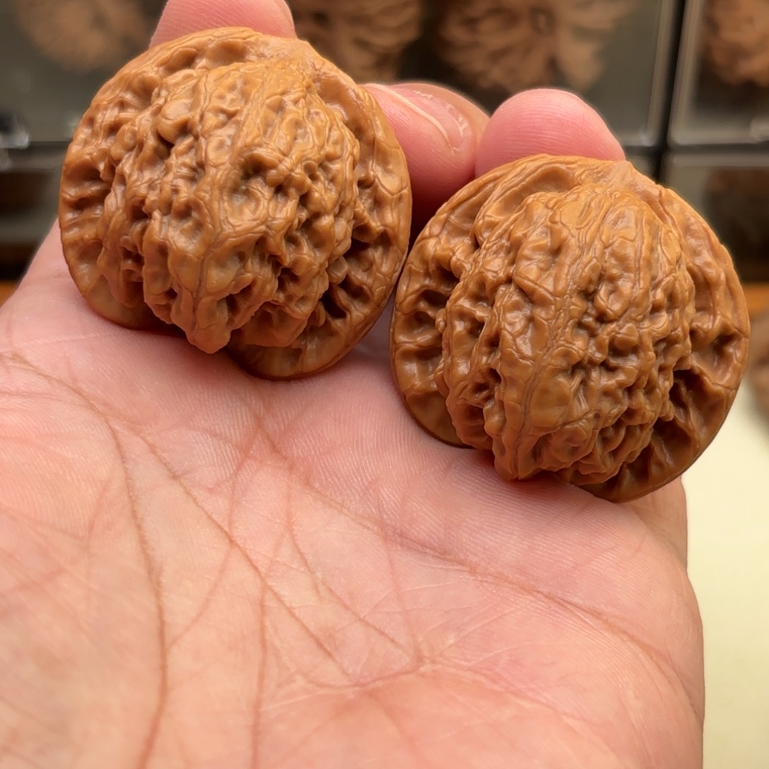 把件文玩核桃观音渡