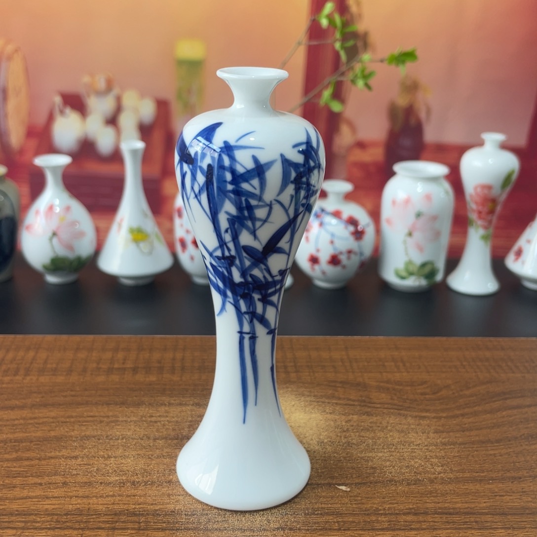 景德镇小花瓶等着你