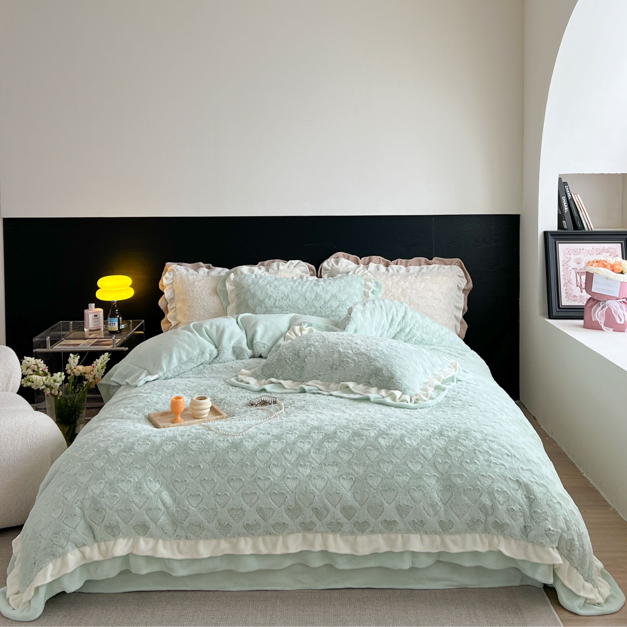 特! 小玲子 少女时代系列 高克重全消光雕花工艺兔-绒牛奶绒套件