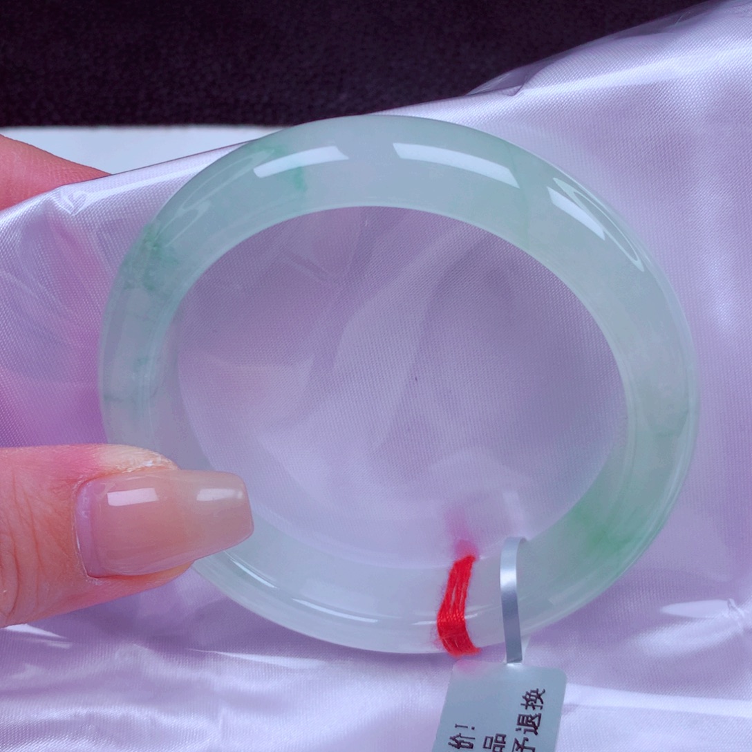 翡翠未镶嵌手镯手镯