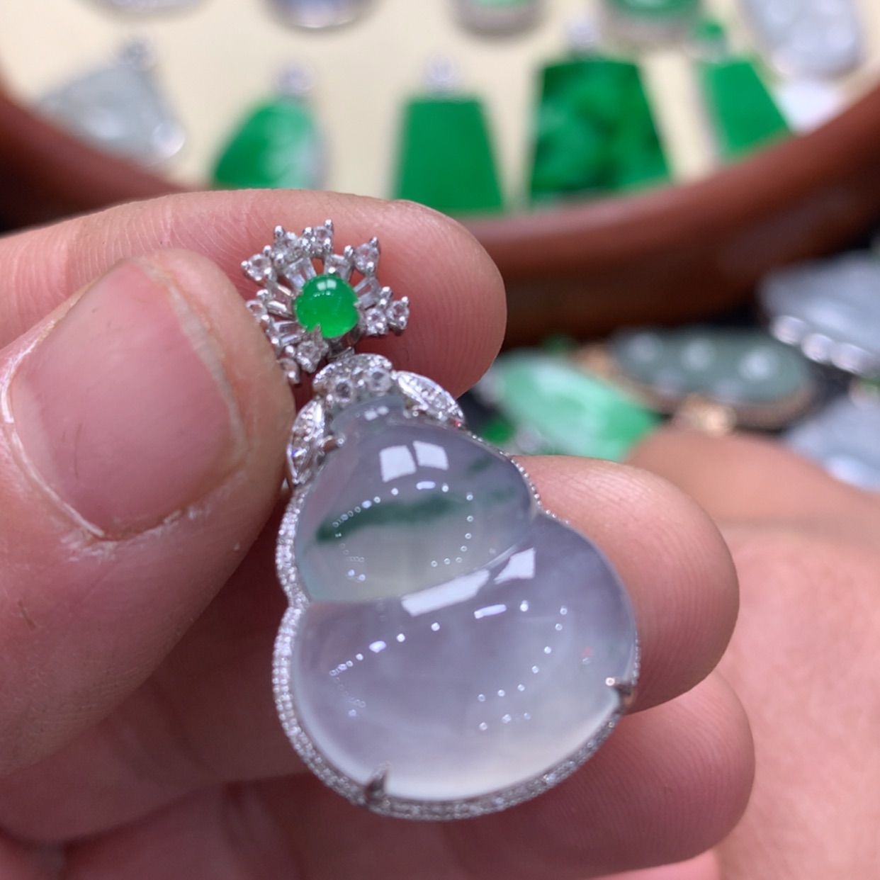 【闪购商品】翡翠颈饰18K金镶嵌葫芦