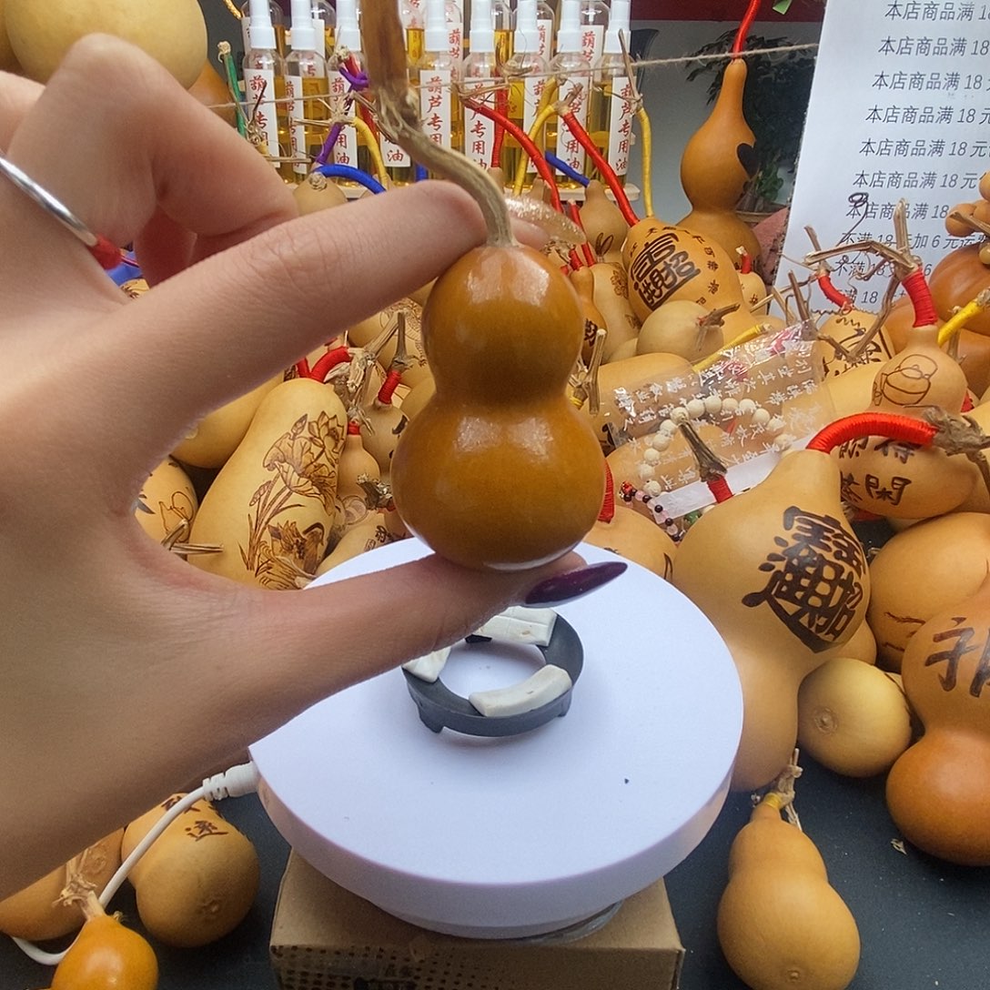 高***援香榧木葫芦工艺品