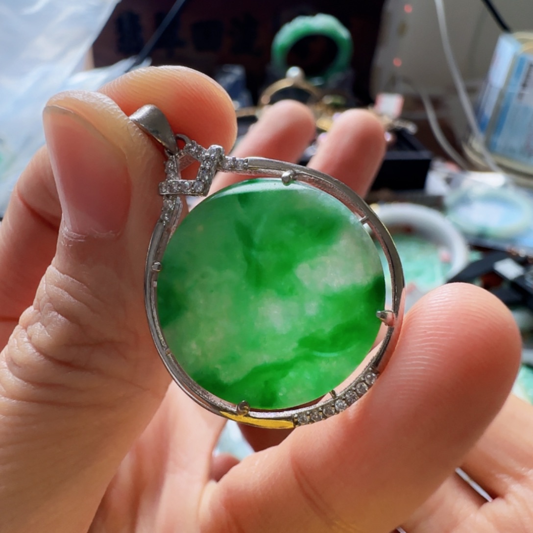 翡翠未镶嵌手镯翡翠399