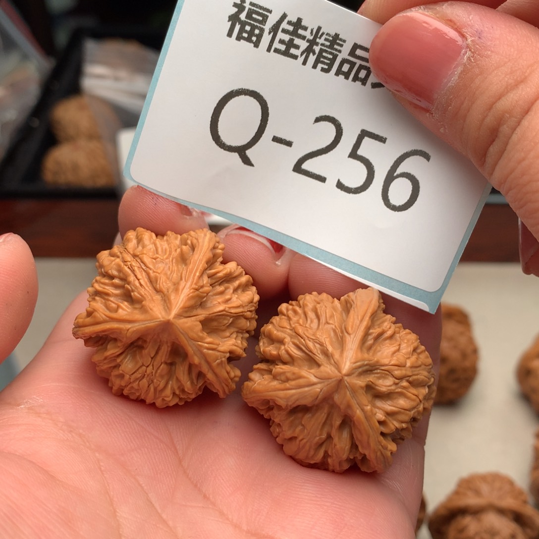 文玩核桃把件33转圈球奔………