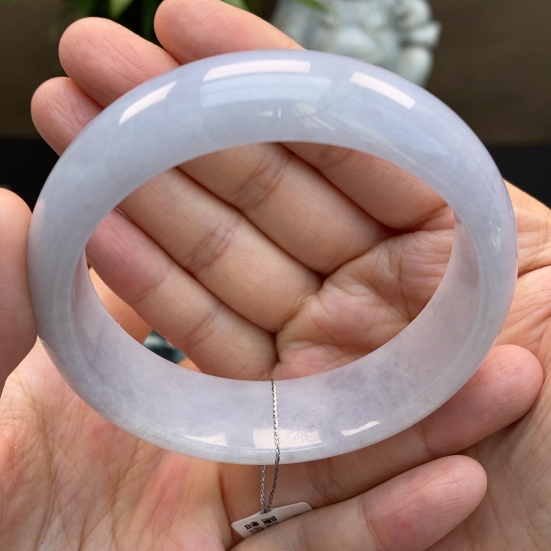 翡翠手镯未镶嵌天然