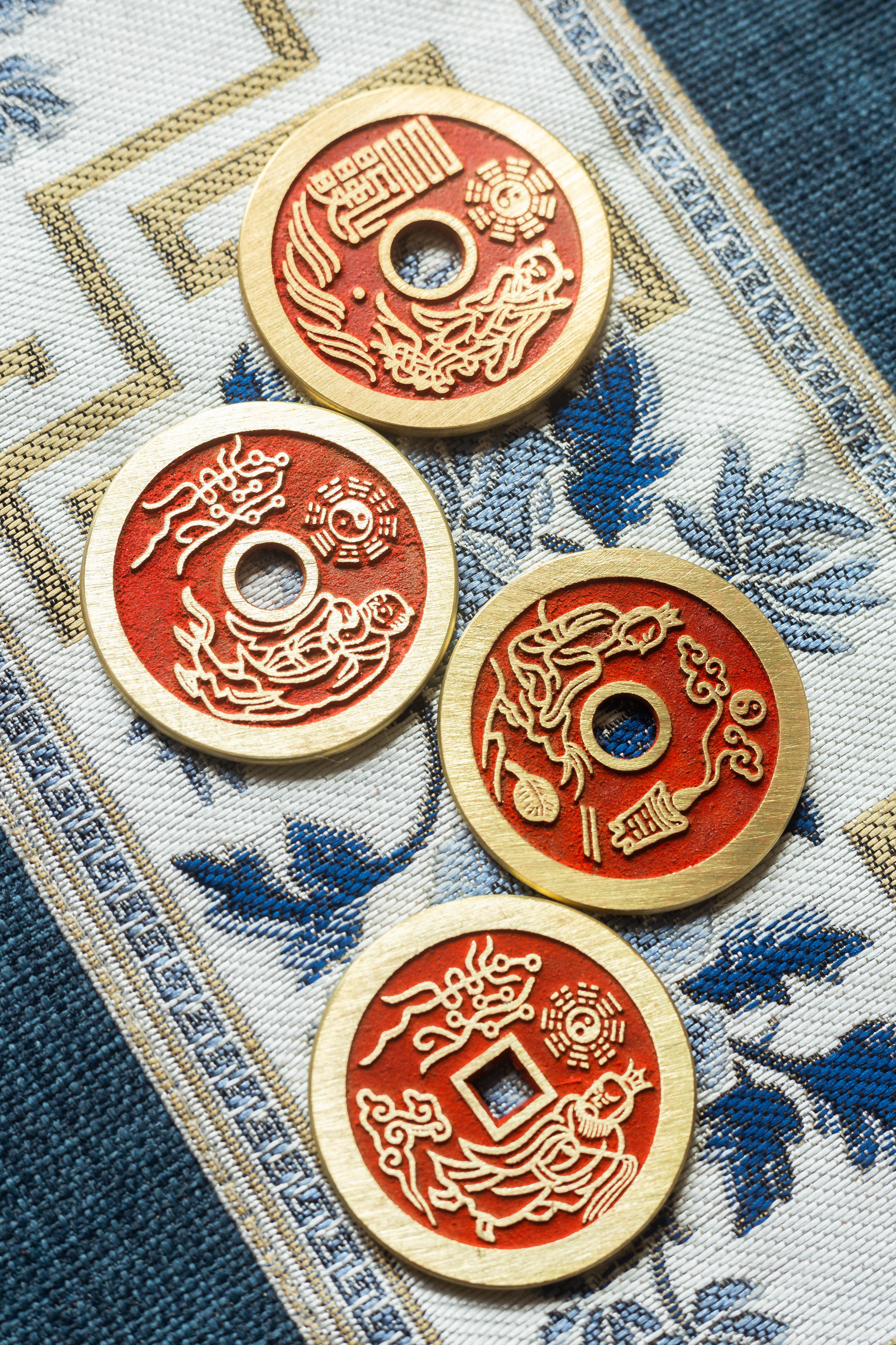 点砂老君4枚一套现代翻砂铜工艺品+脖挂2条