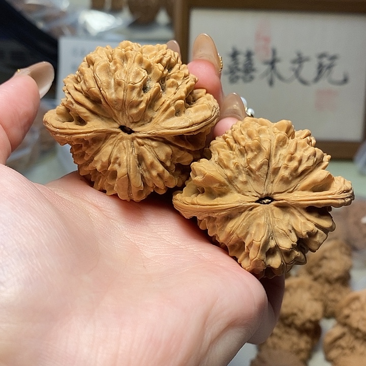 吊坠文玩核桃52官帽