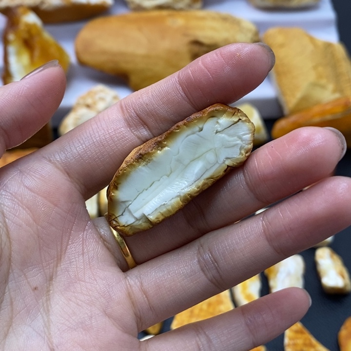 定制琥珀未镶嵌蜜蜡