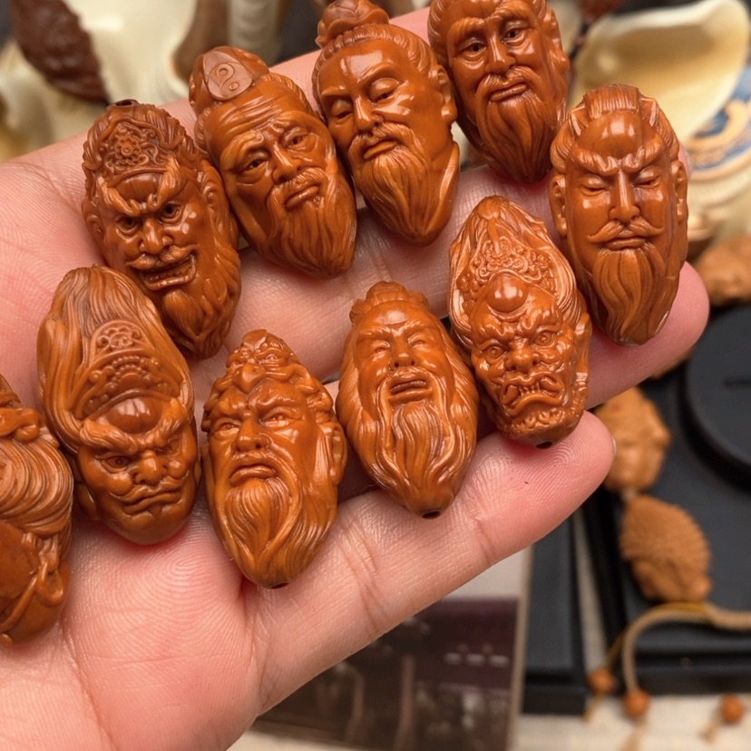 【闪购商品】橄榄核吊坠橄榄手工雕刻工艺
