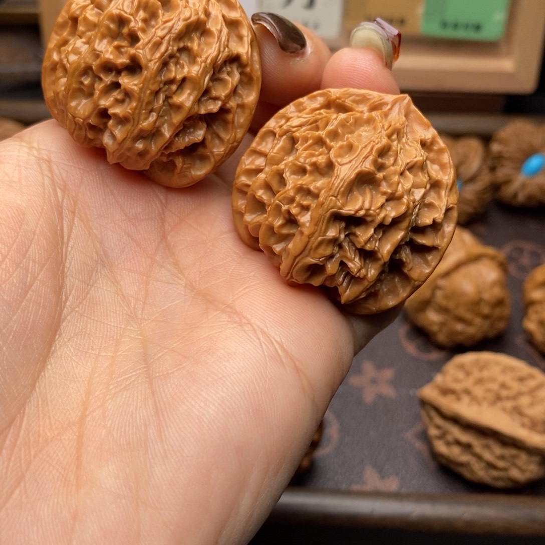 把件文玩核桃苹果园