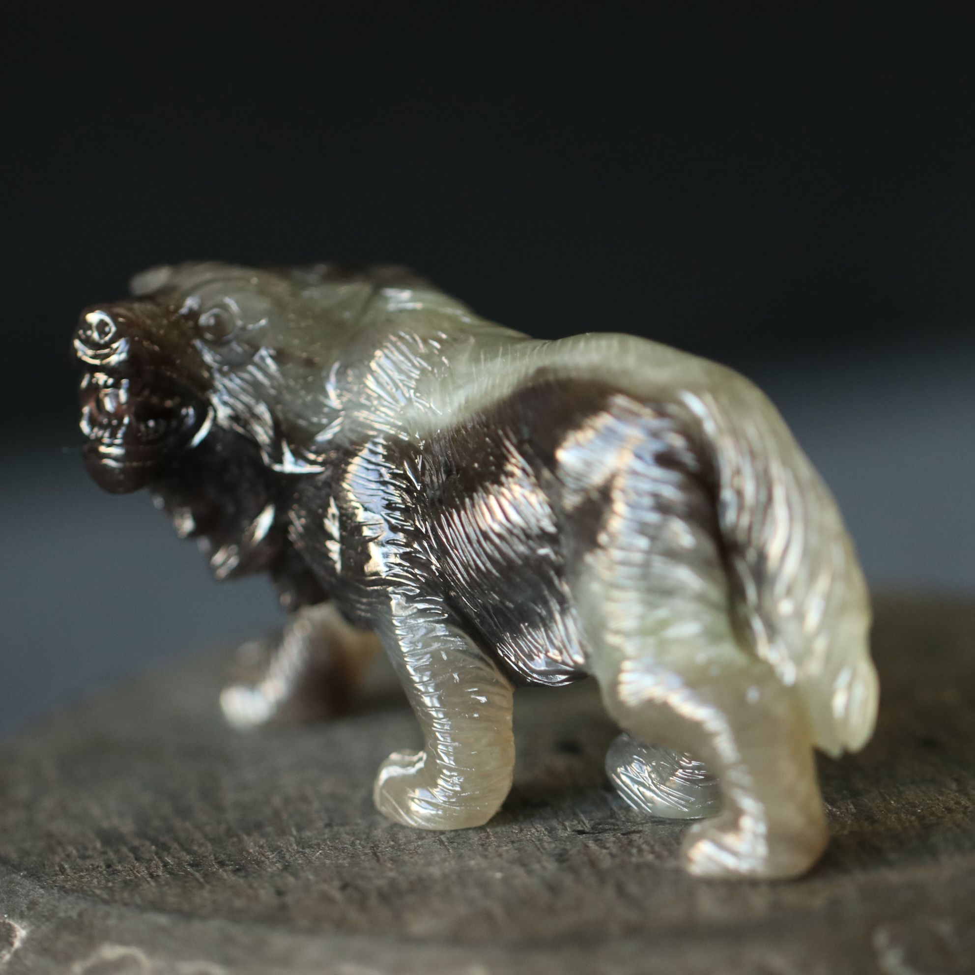 庭硕 和田玉摆件狼王纯手工雕刻85*37高51mm24.8克