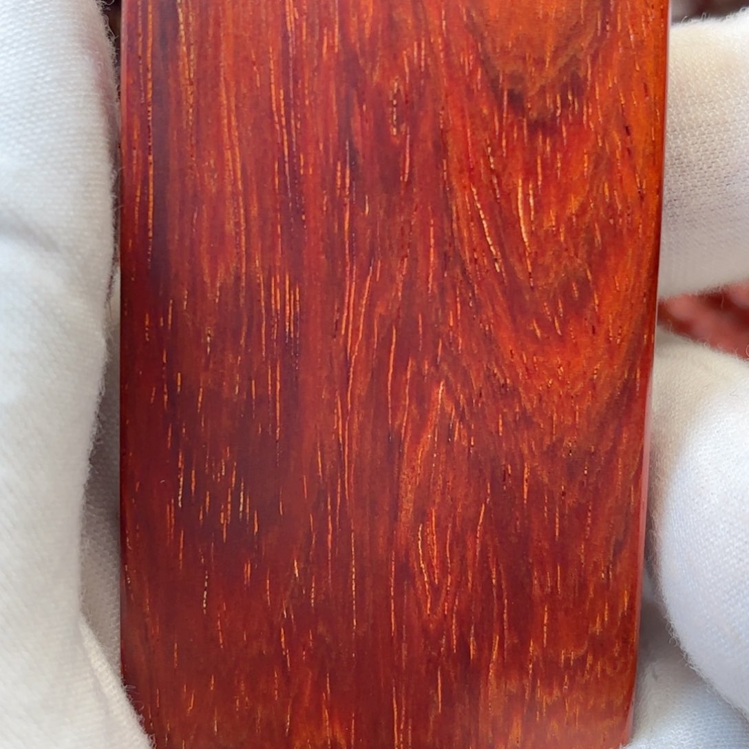 小叶紫檀把件牌子