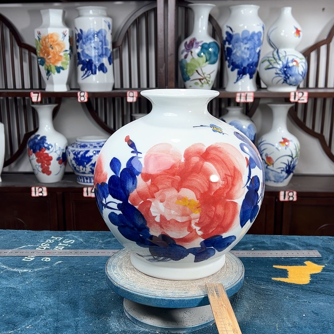摆件景德镇陶瓷石红牡