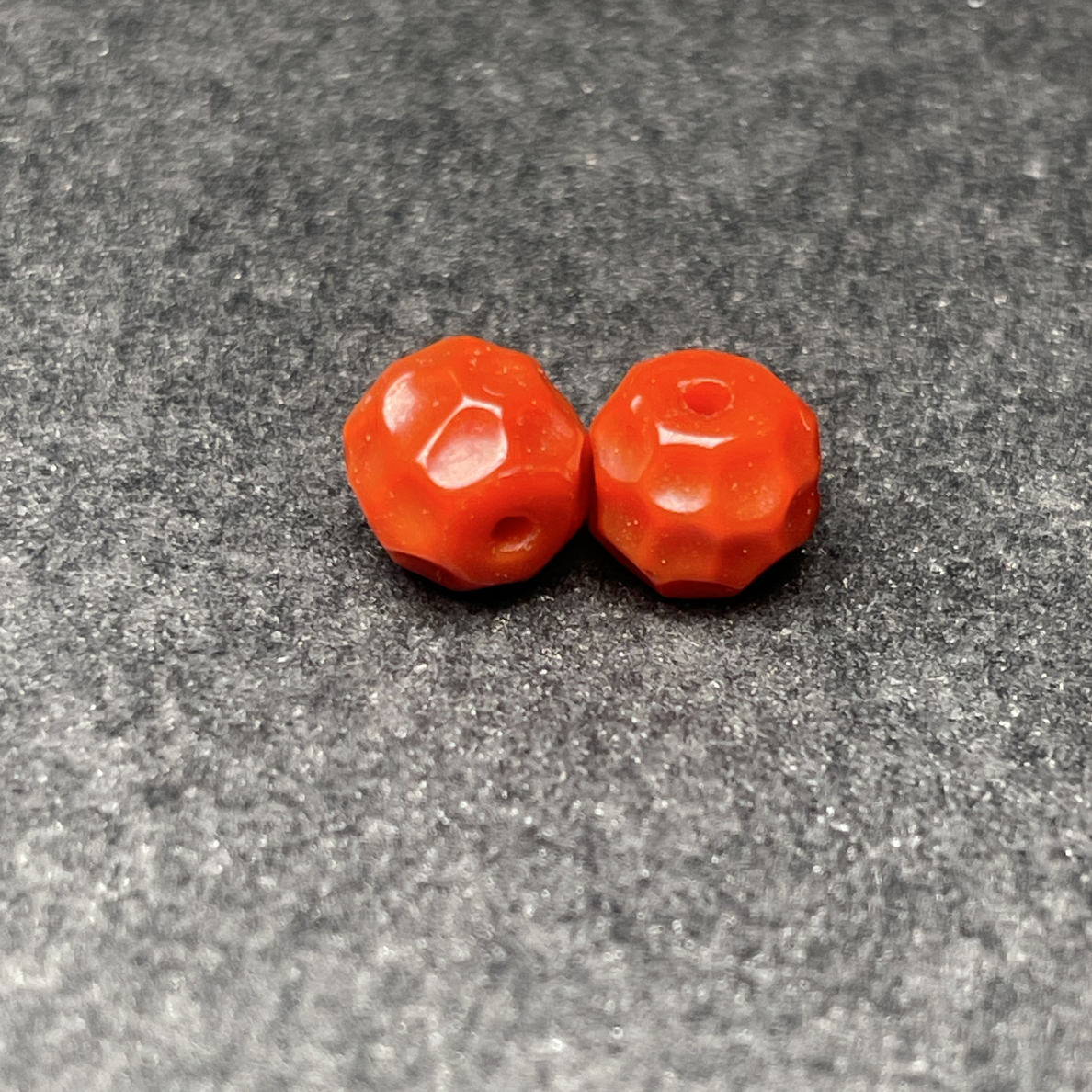 川料老型无相8mm两颗料凉山瓦西满肉柿子红