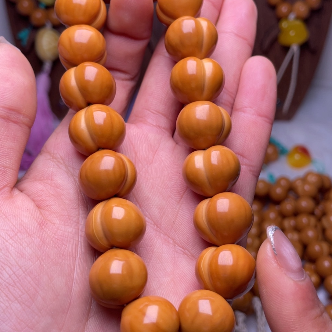 猴头核桃吊坠17手工柯基屁桃手持