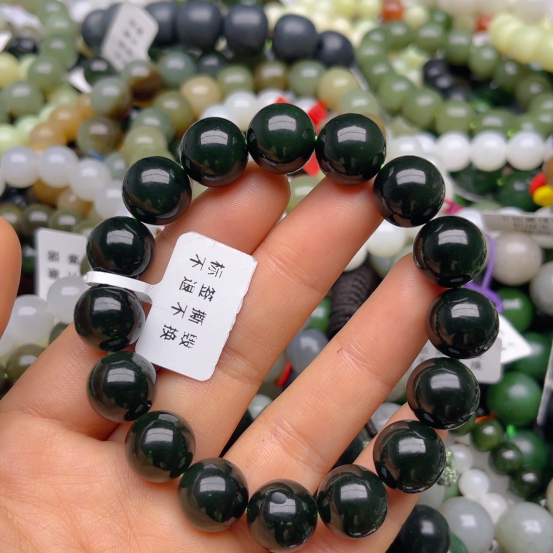 和田玉未镶嵌手链