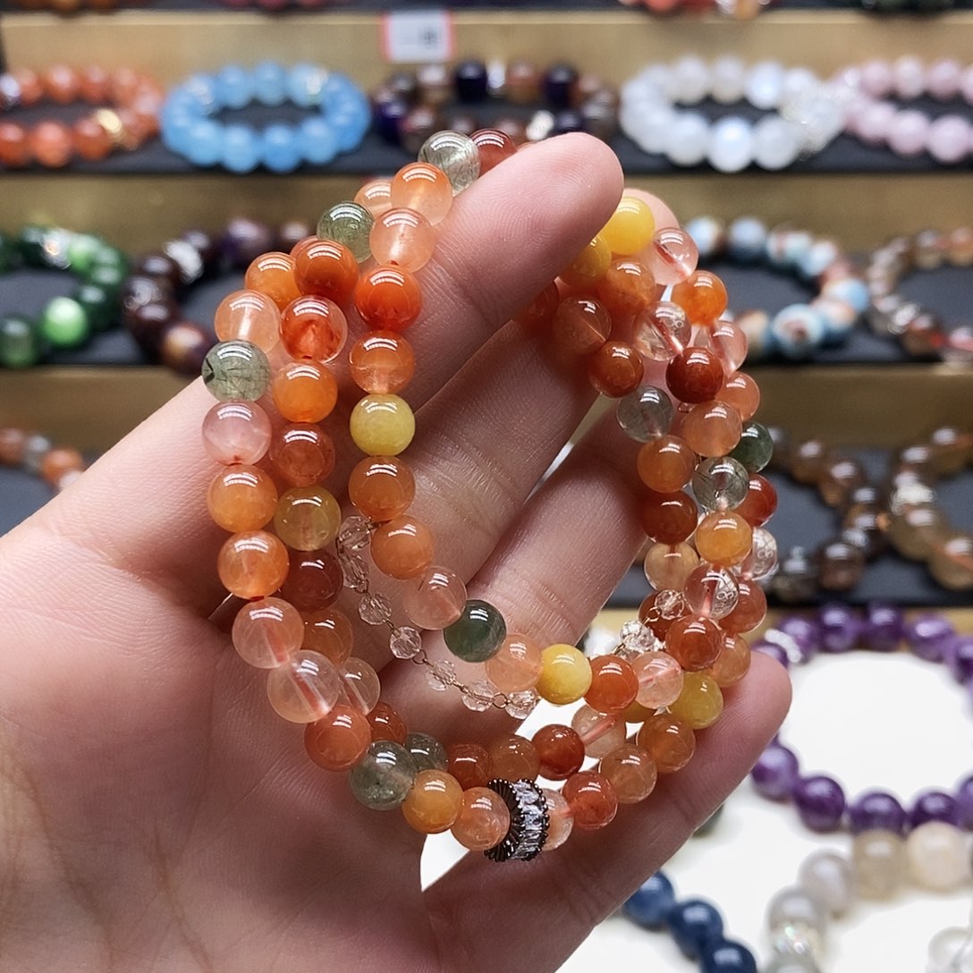 水晶手链未镶嵌彩兔毛