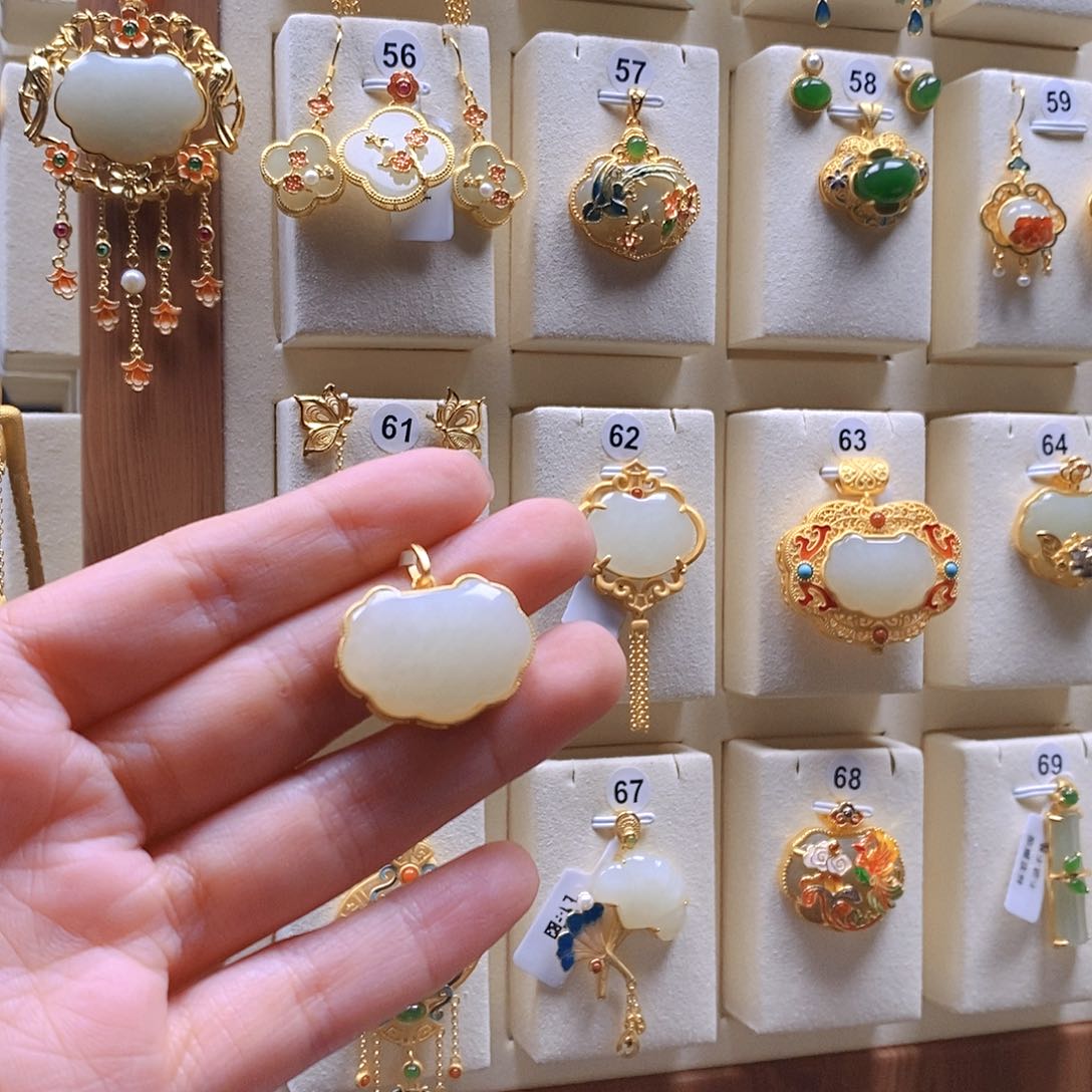 和田玉颈饰银S925镶嵌