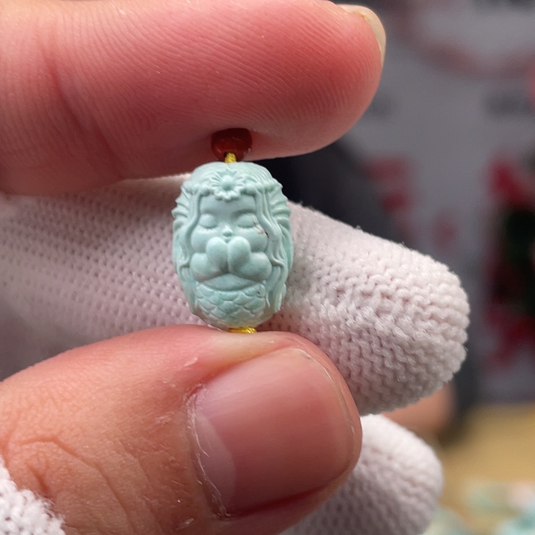 绿松石未镶嵌挂件