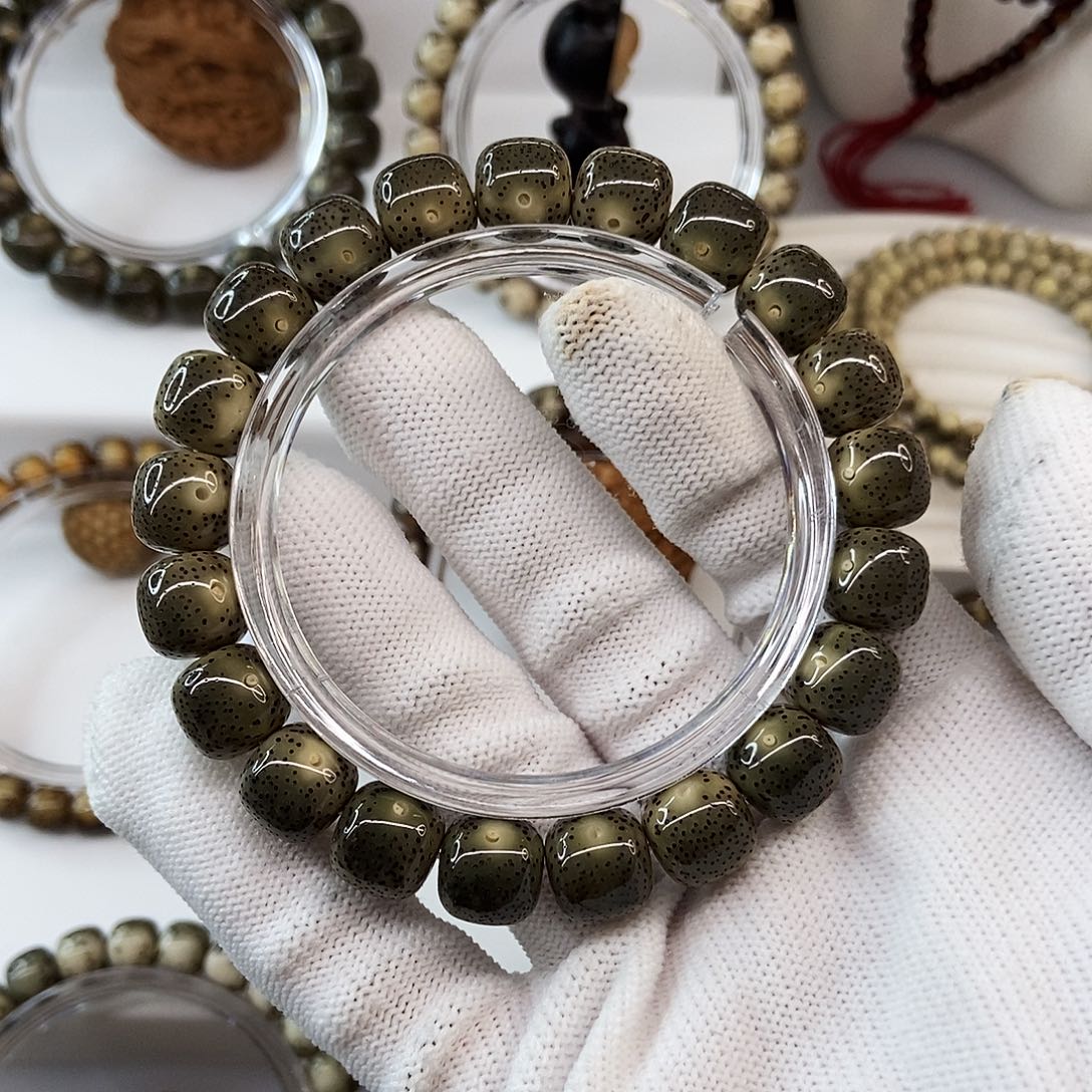 雪***星月菩提手串11帝王绿94