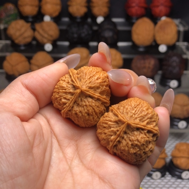 橄榄核吊坠19密石三棱