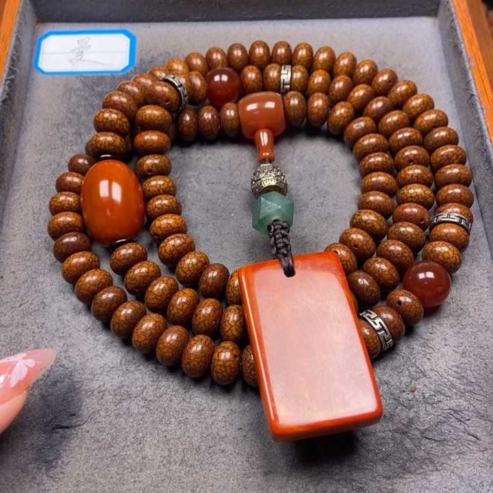 星月菩提吊坠菩提