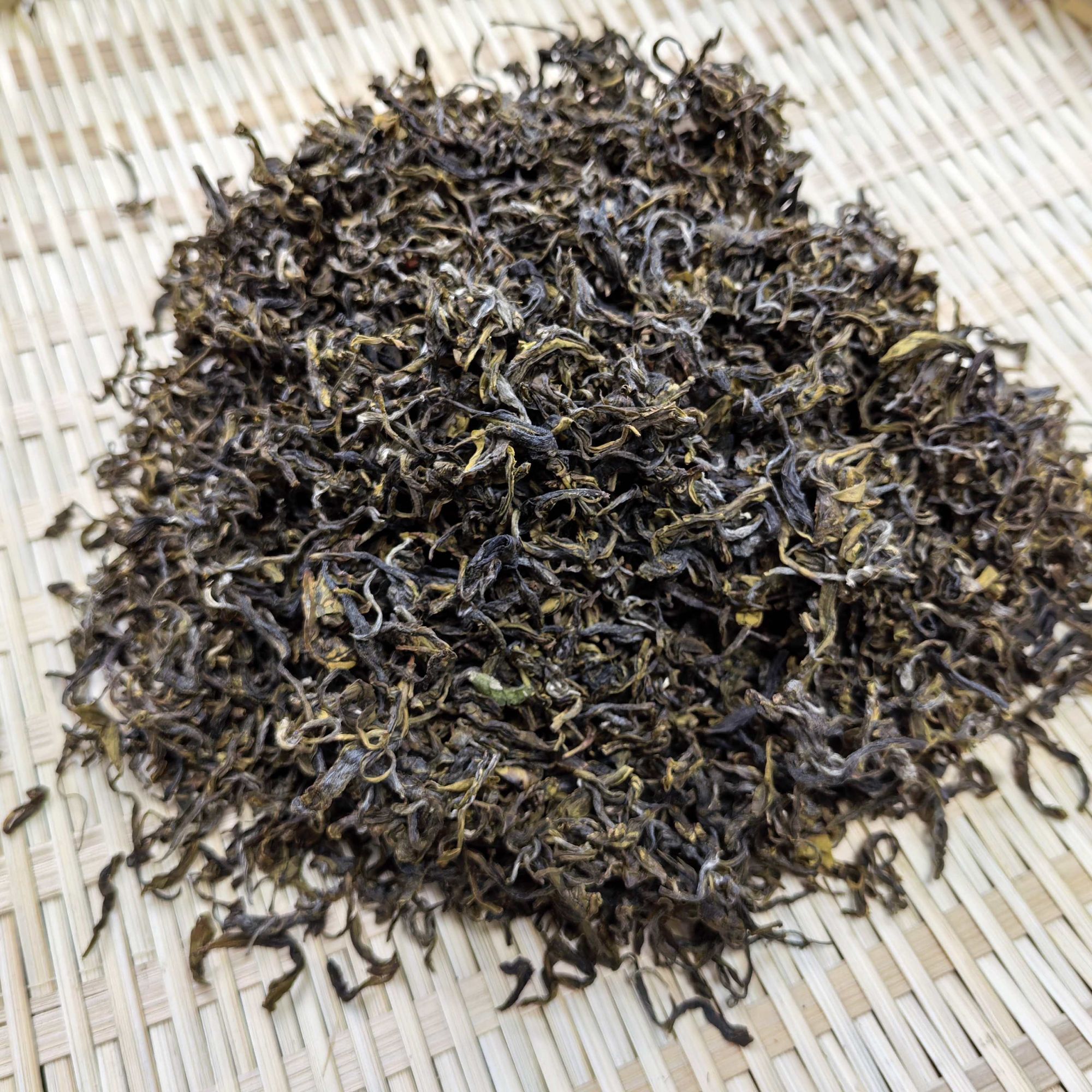 岳阳黄茶农户自种自采