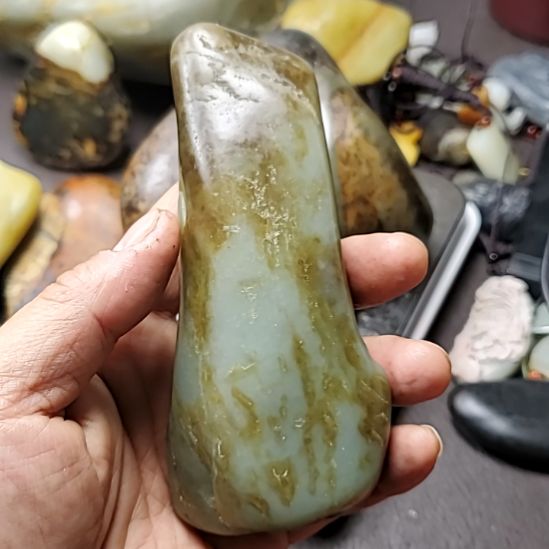 春***牛和田玉未镶嵌把件