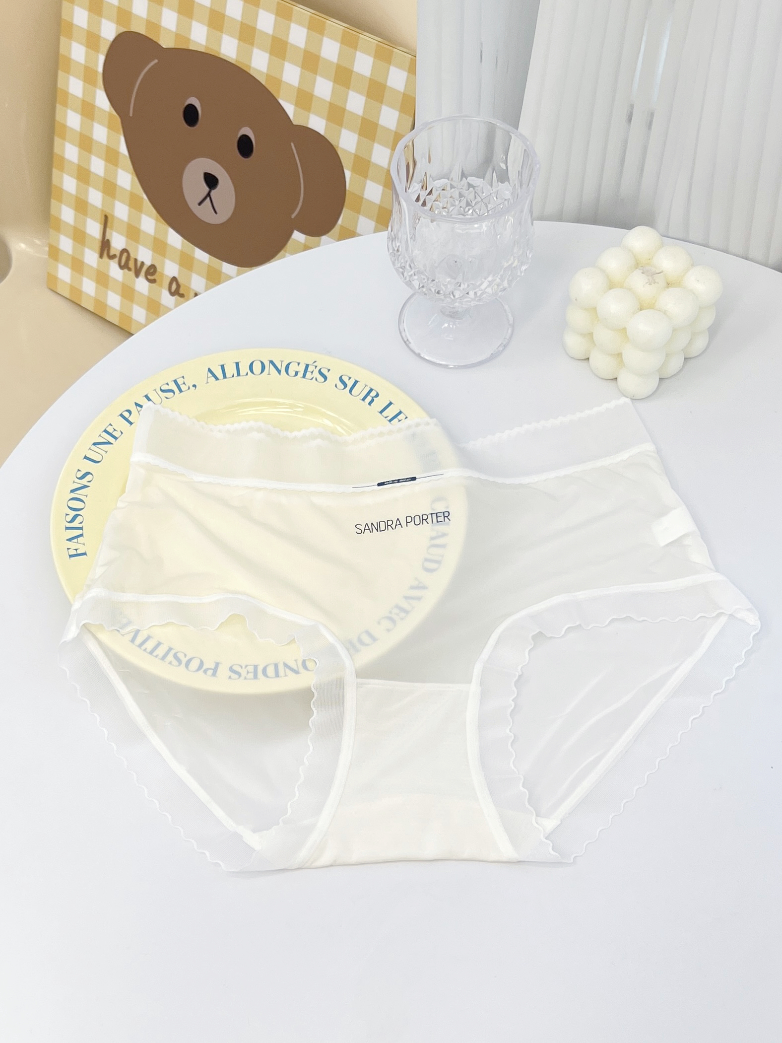 【主播推荐】性感冰丝女士内裤薄款中腰夏季舒适亲肤面膜裤无痕少女