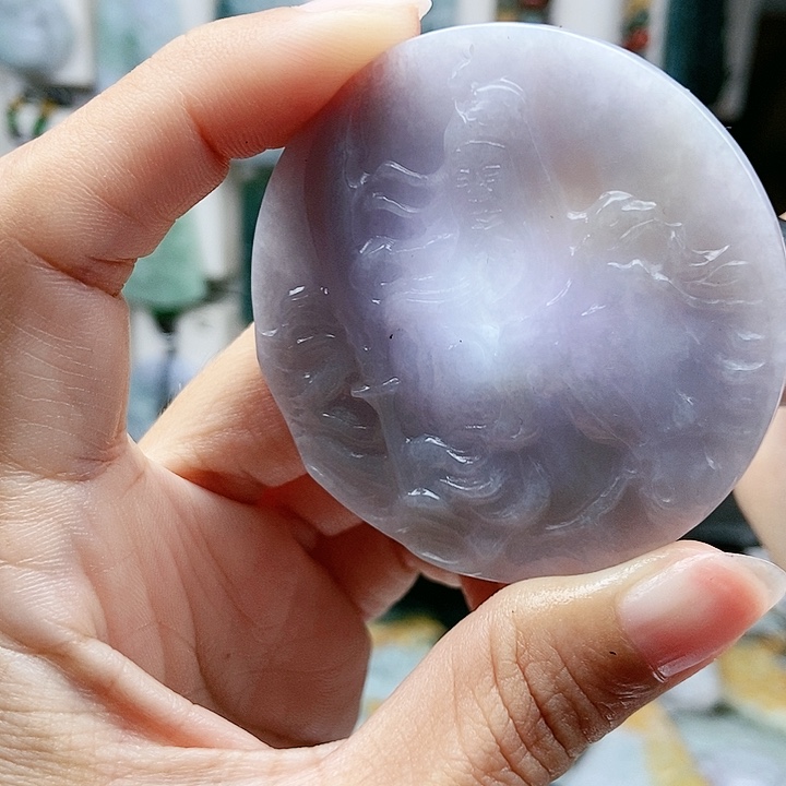 颈饰足铂镶嵌翡翠翡翠