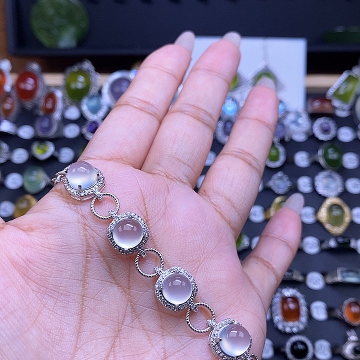 荔***姐银S925镶嵌岫玉手链