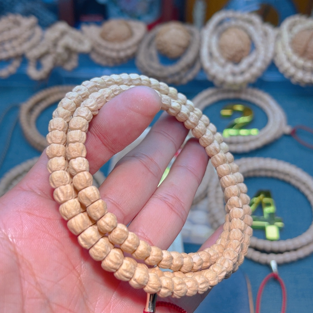 卖***人柏香籽/百香籽吊坠