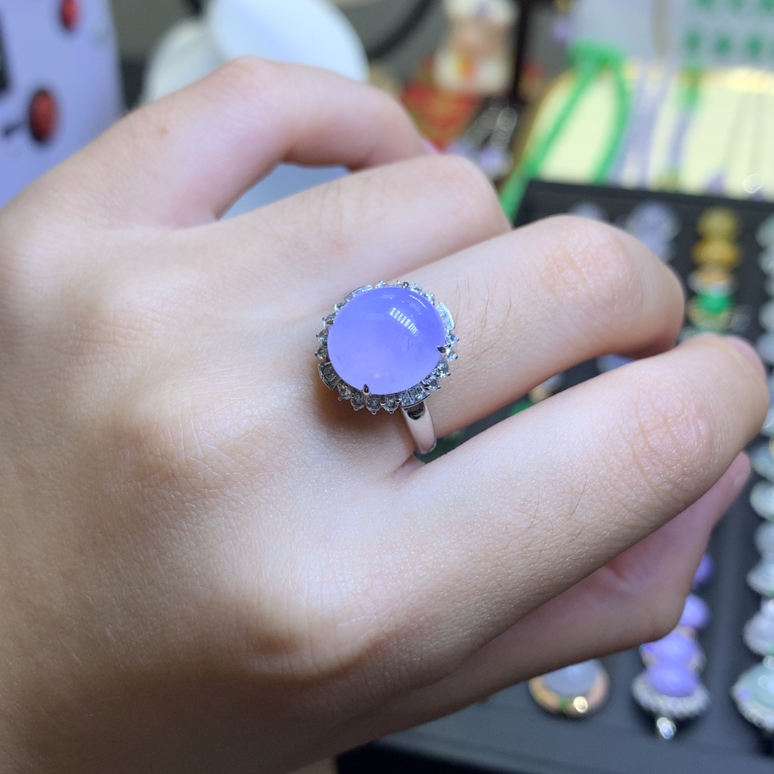 翡翠18K金镶嵌颈饰翡翠