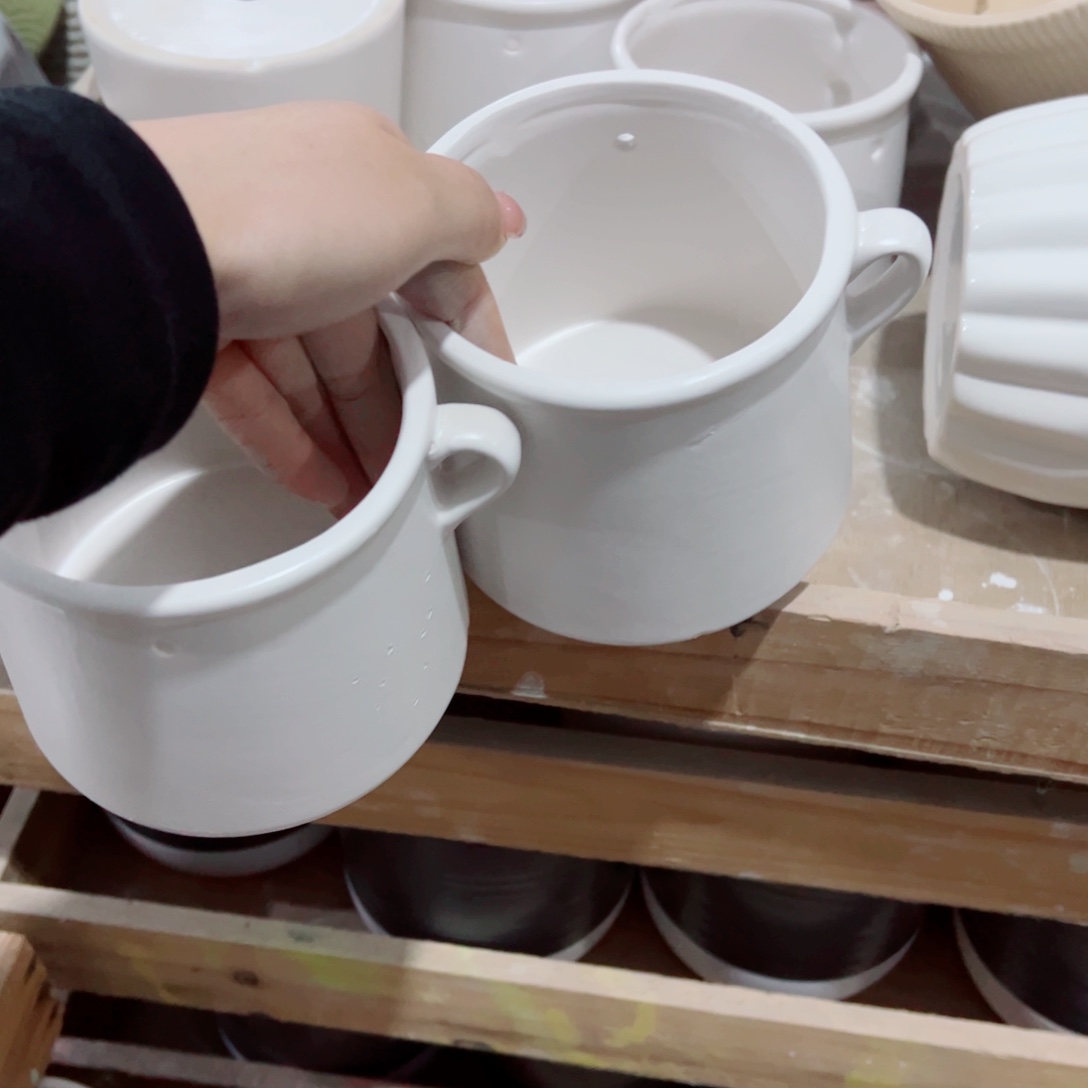 有孔，陶瓷花盆满10米包邮发货