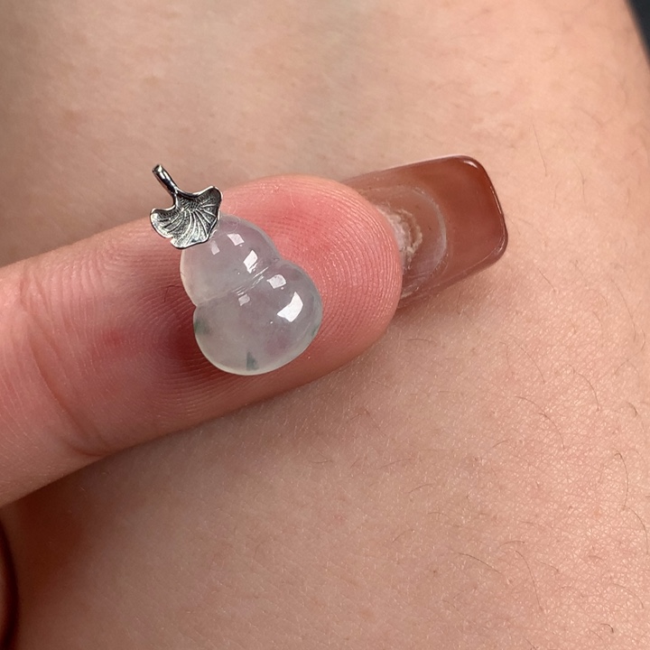 翡翠颈饰18K金镶嵌葫芦