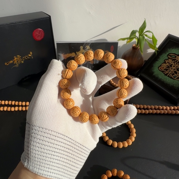 万***馆手串桃核野生桃核精品手串