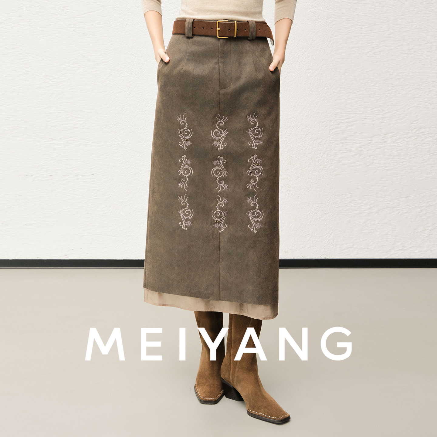 美洋MEIYANG 脉络半裙【商场同款】磨毛复古绣花直筒裙【中】-周一