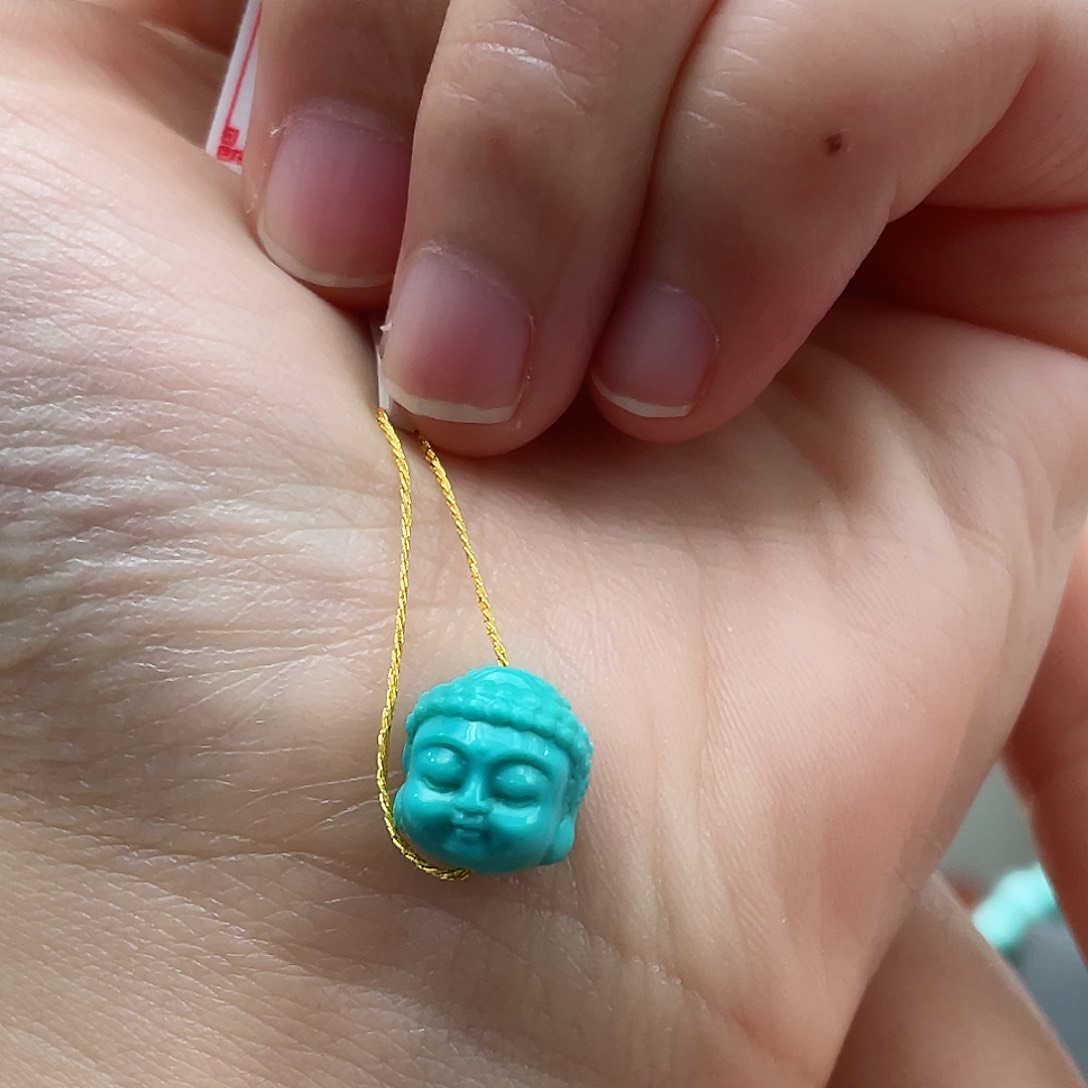 绿松石颈饰未镶嵌