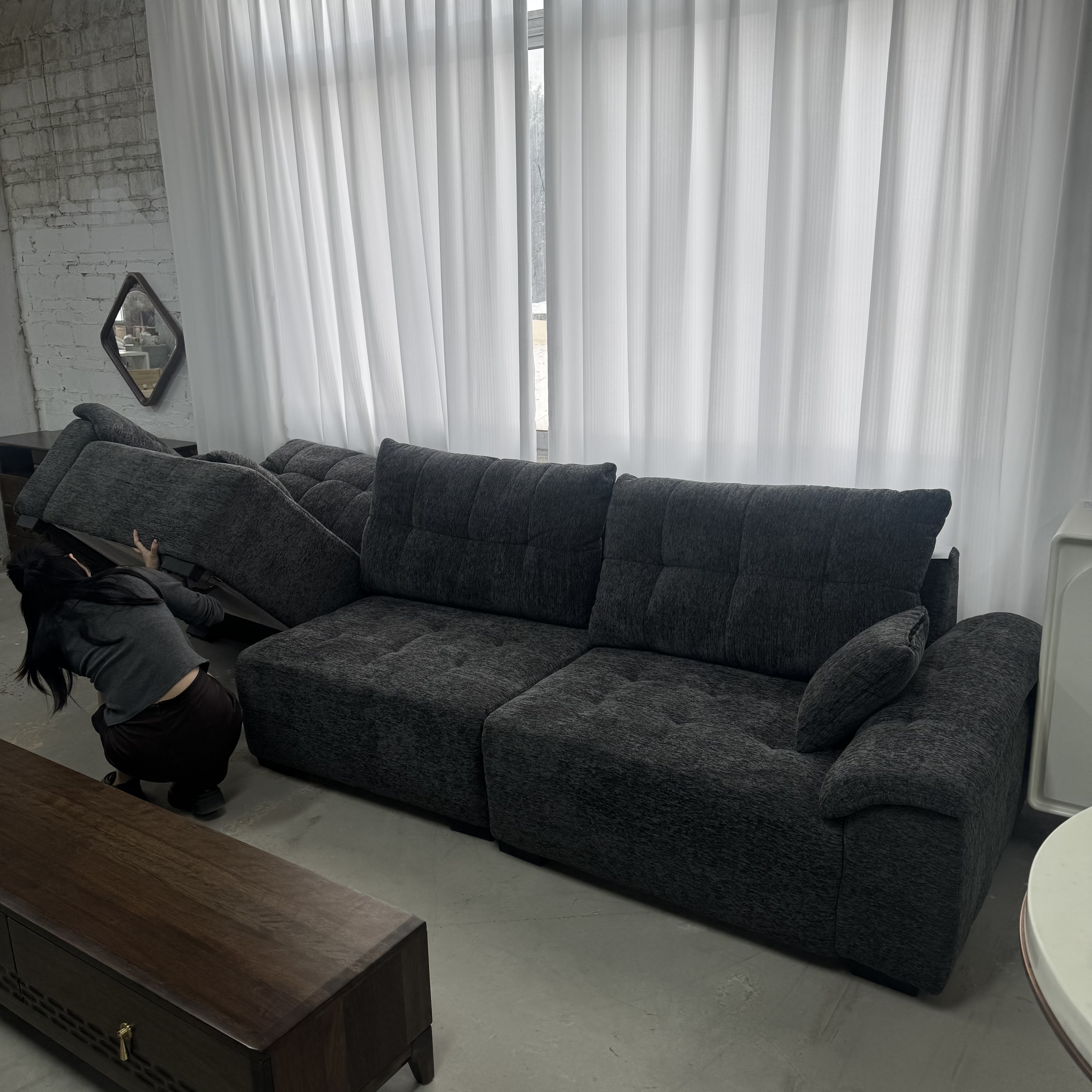 现代简约雪尼尔布艺沙发客厅小户型直排高档奶油风沙发