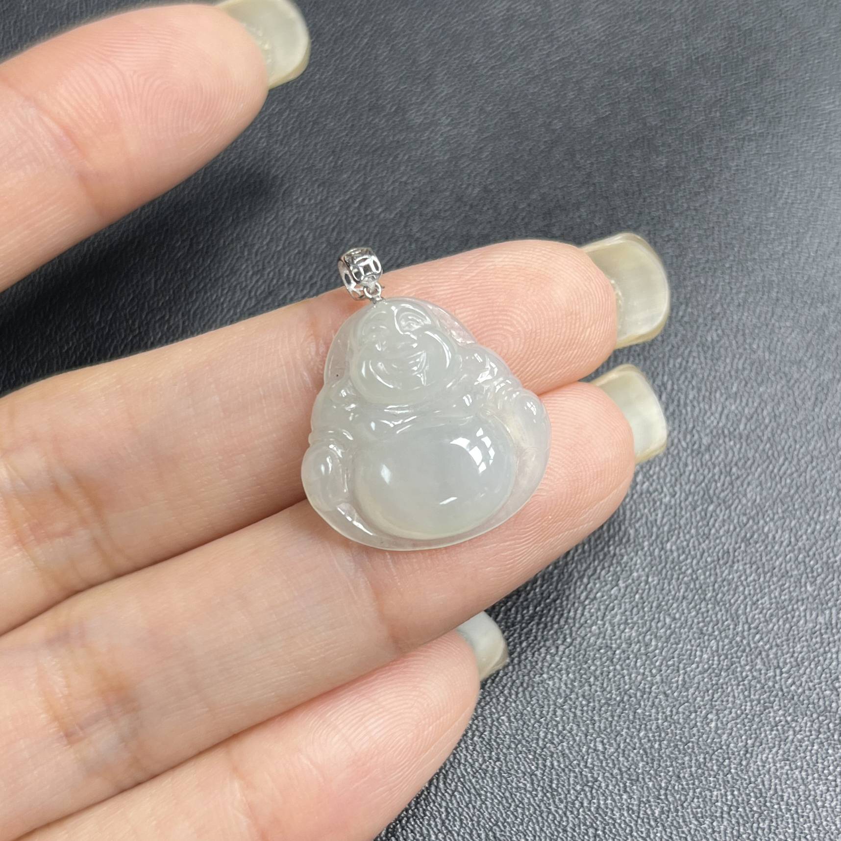 于于珠宝-天然A货缅甸翡翠冰胶小佛公吊坠19×19×4.8