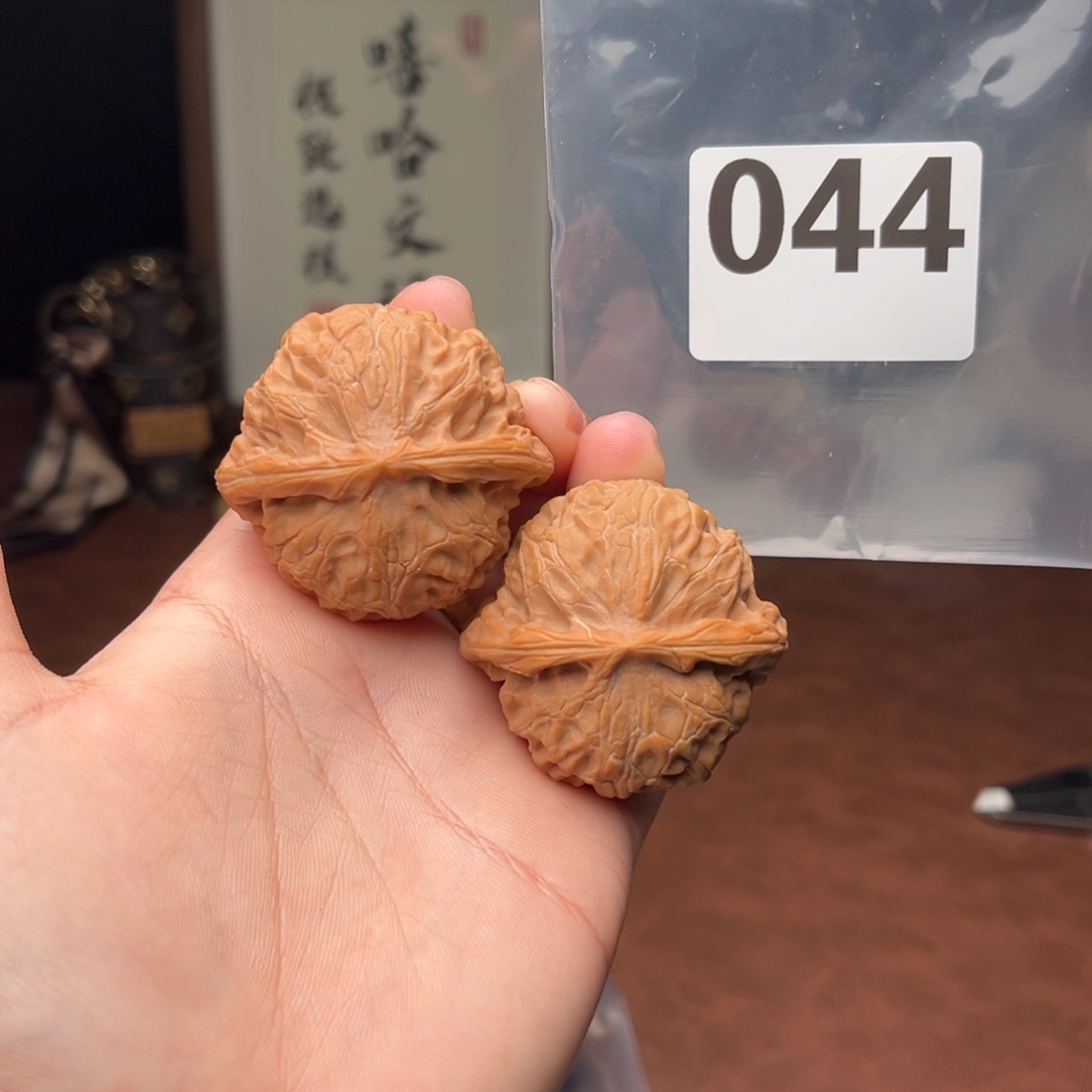 文玩核桃吊坠宫灯44+