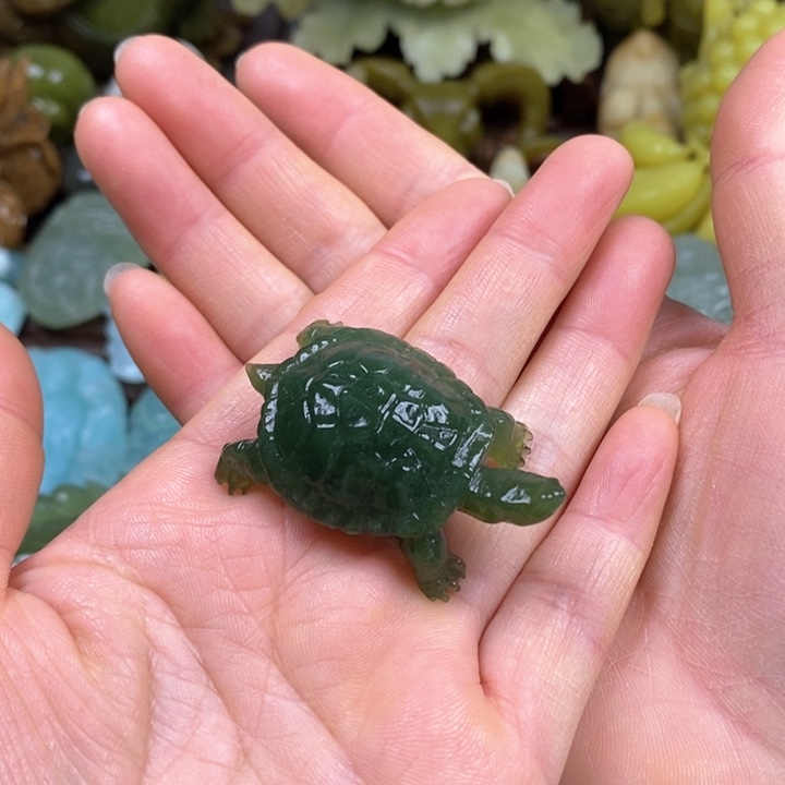 蛇纹石玉手把未镶嵌林****i