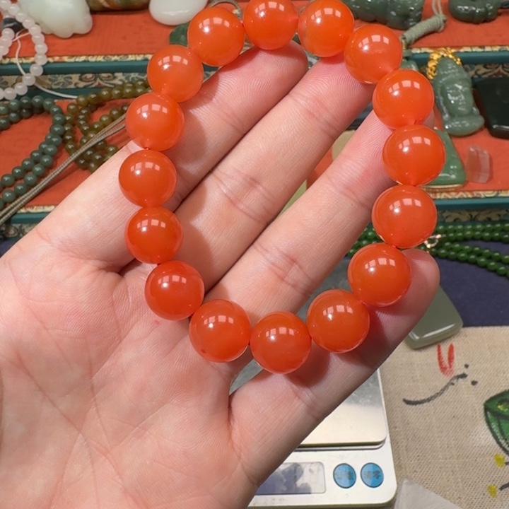 南红玛瑙未镶嵌颈饰