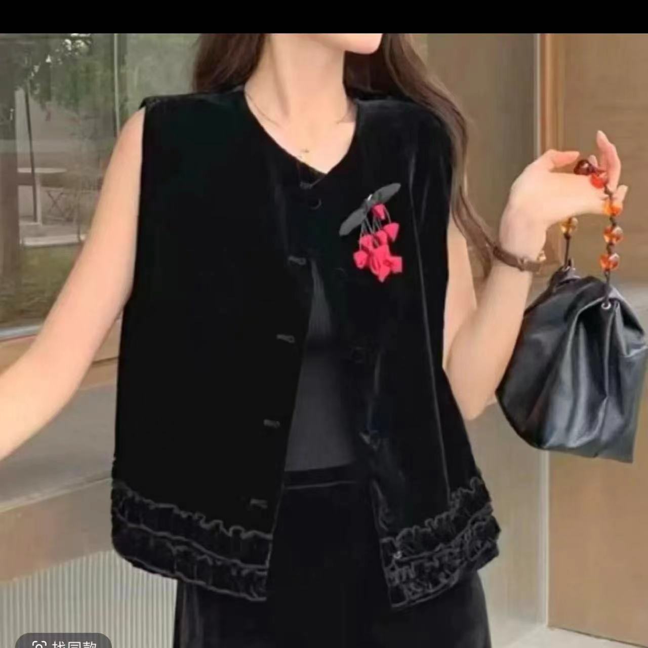 【3899】2025-小辣椒-新款女款重工丝绒显瘦新中式国风马甲