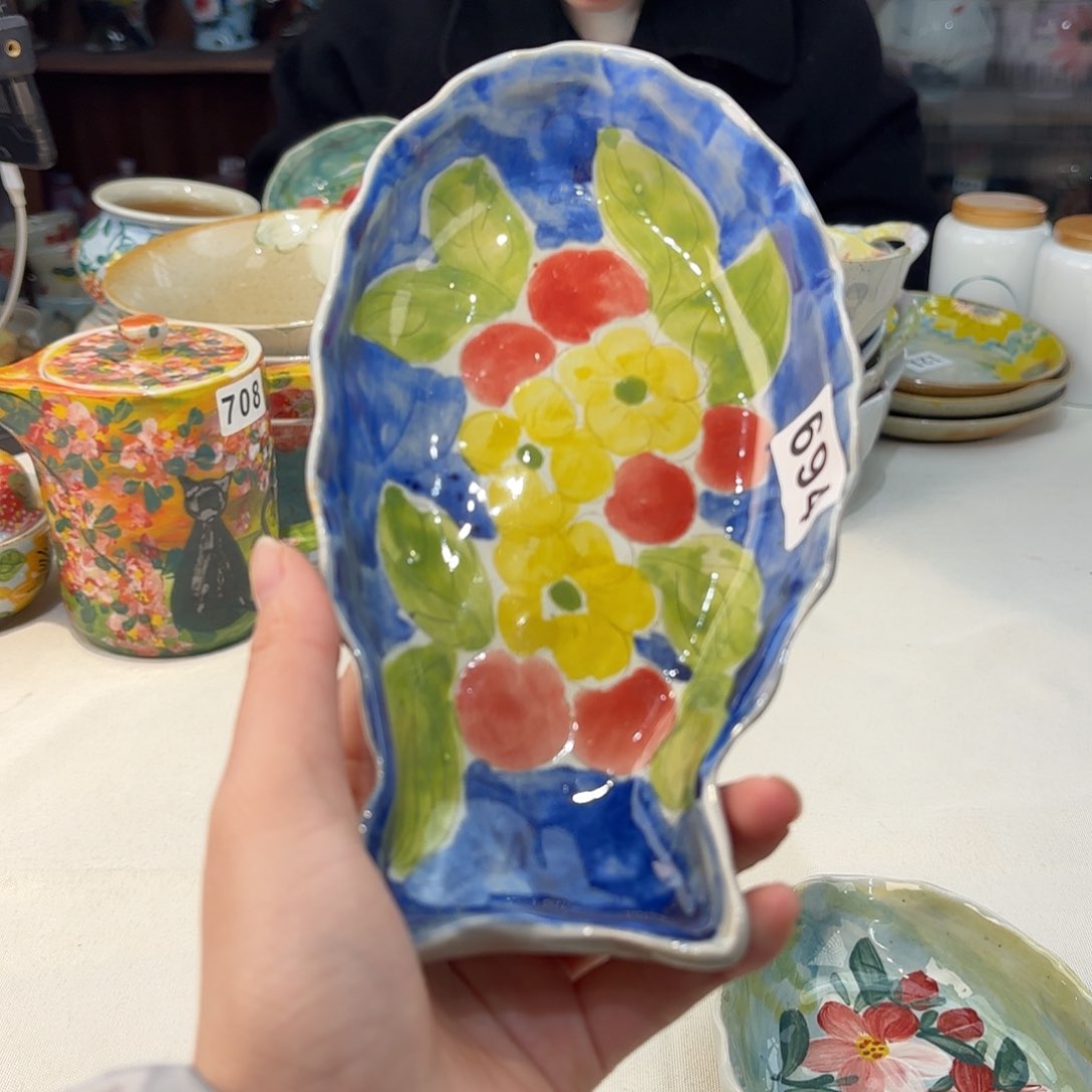 瓷片兔兔好可爱呀打