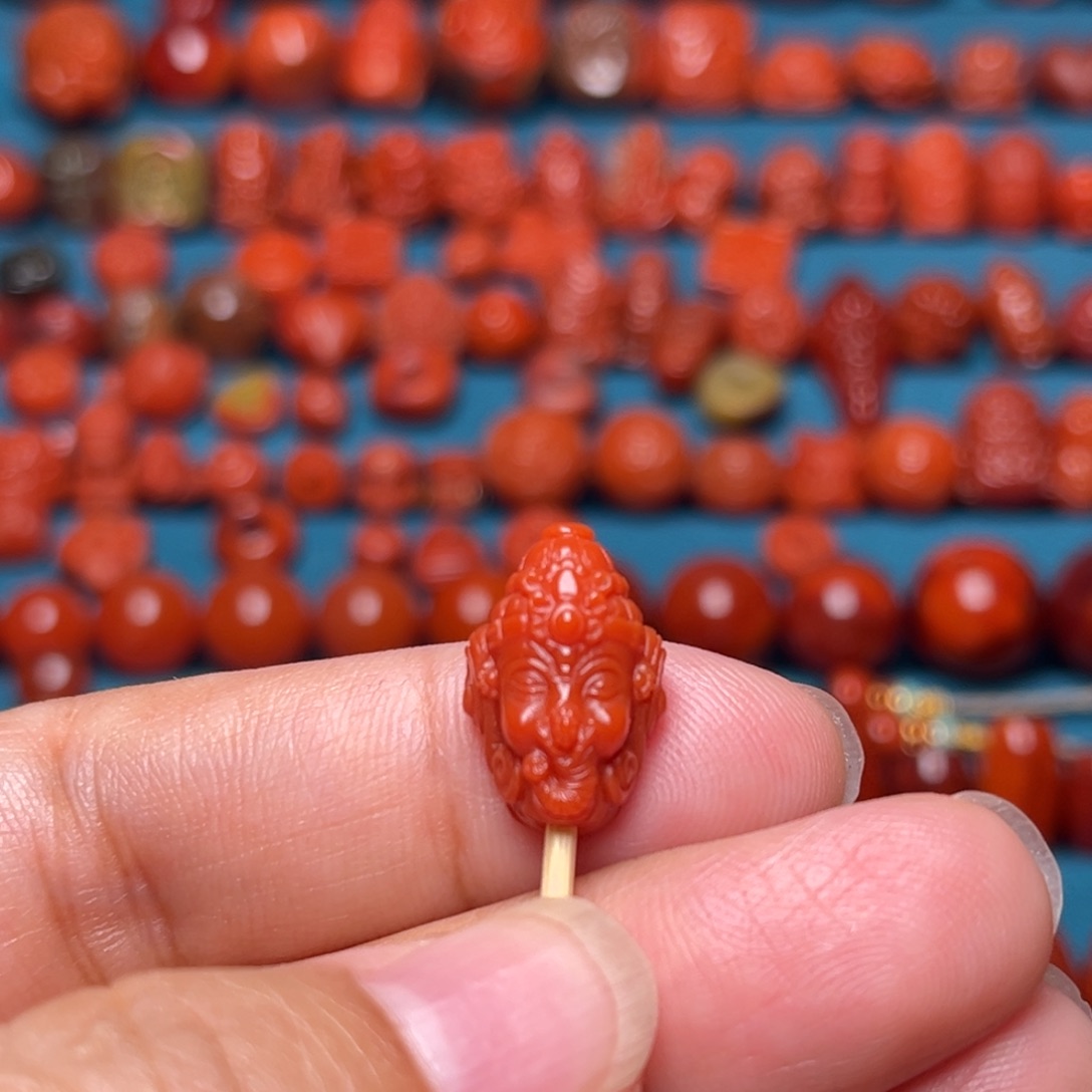南红玛瑙配饰未镶嵌象神三通卡11mm