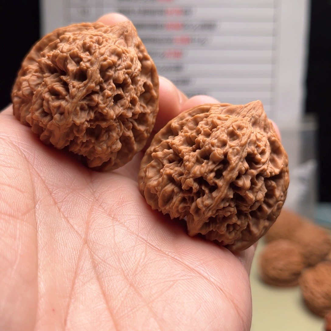 桃核把件满天星42全品