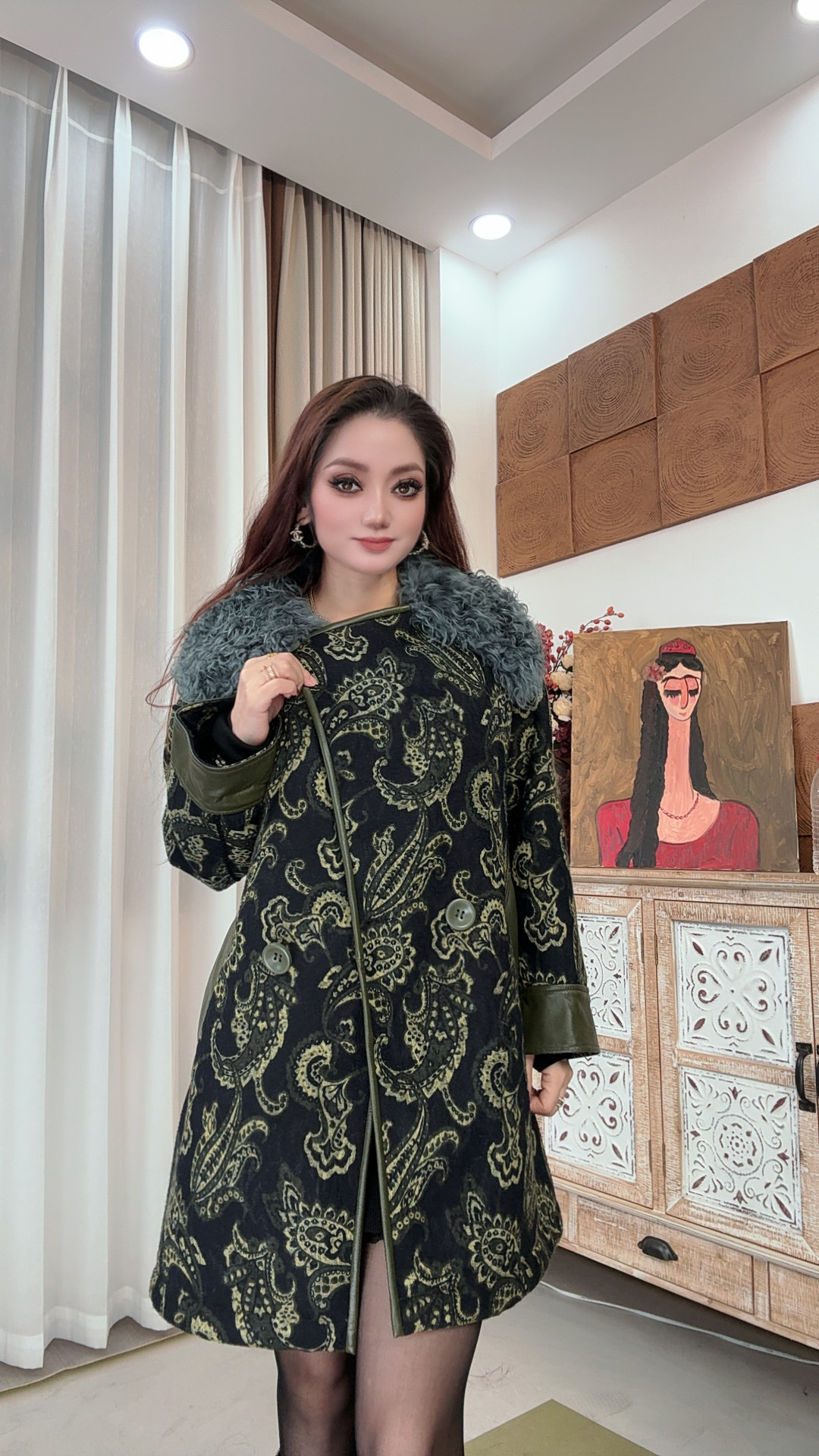 Dary&Mary羊毛翻领拼皮边提花刺绣中长款女士冬季加厚外套宽松款